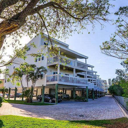 Intercoastal Beach Suite Κλιαργουότερ Εξωτερικό φωτογραφία